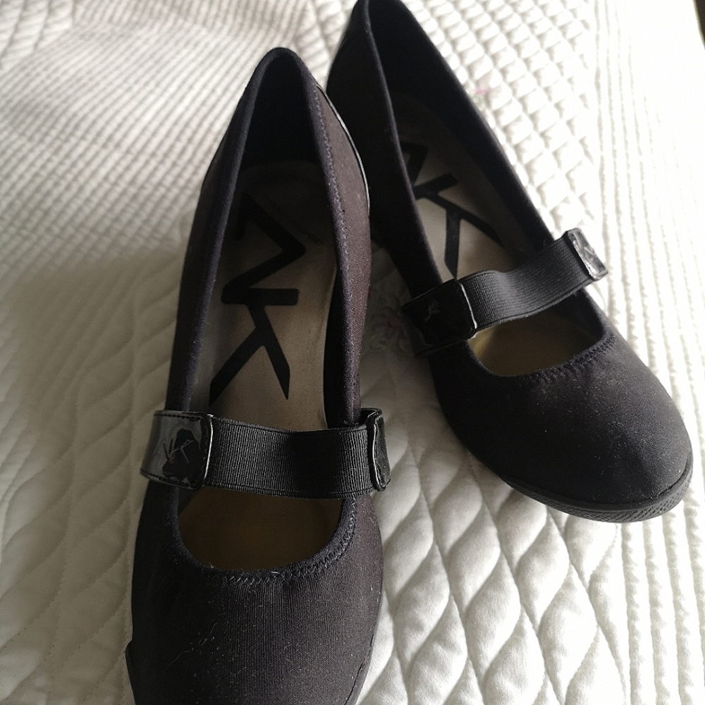 ANNE KLEIN sport shoes.